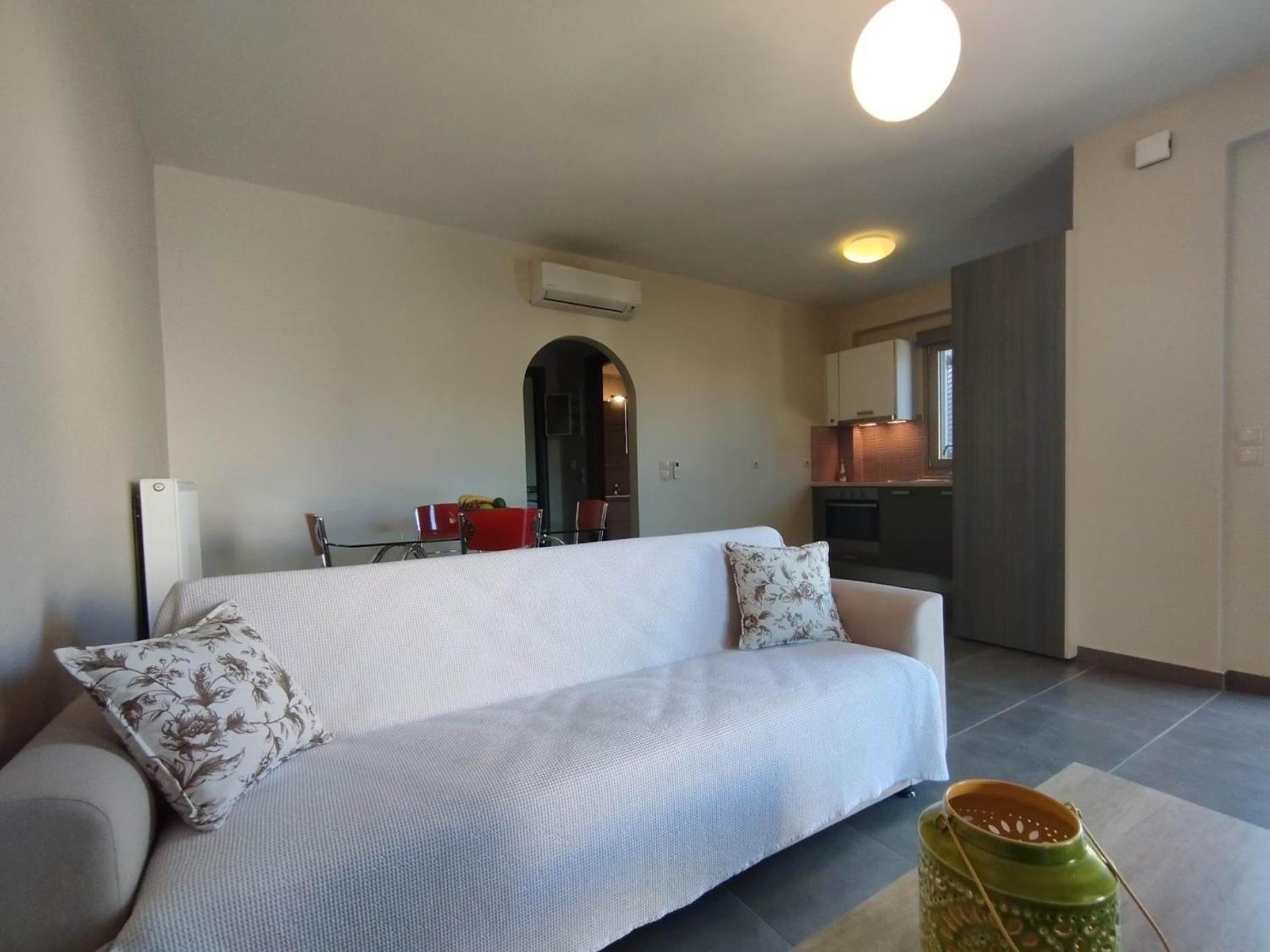 Angelos Apartment 2 카라보밀로스 외부 사진