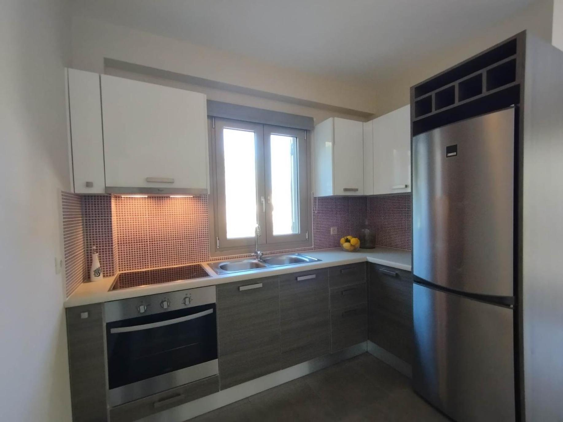 Angelos Apartment 2 카라보밀로스 외부 사진
